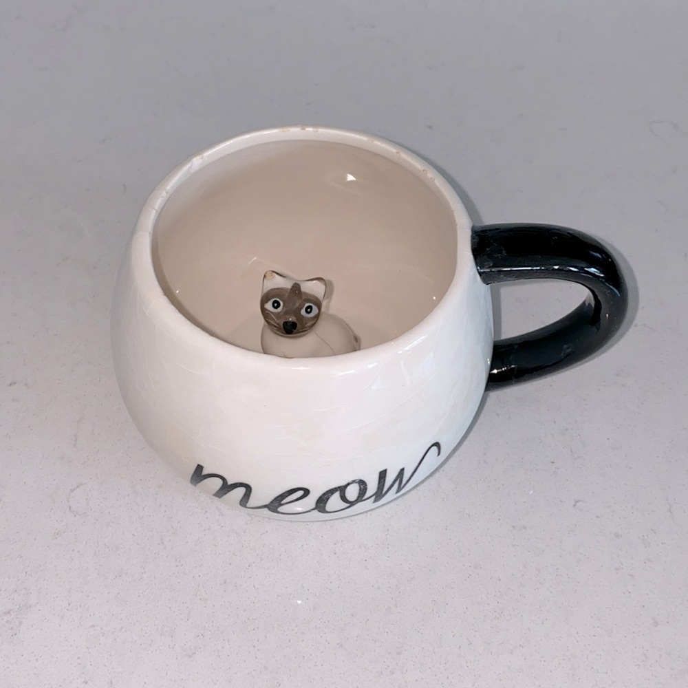 Surprise Cat Coffee Mug with Baby Cat Inside -‎ 17 Oz by World Market